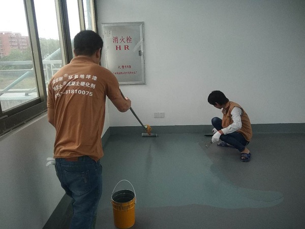 地坪漆施工,地坪施工工程,地卫士地坪,佛山地坪漆施工,高耐磨止滑地坪