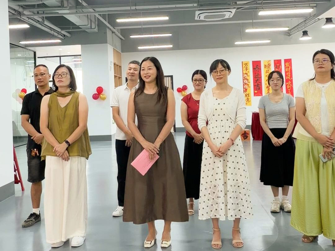 佛山优石丽陈总发表致辞
