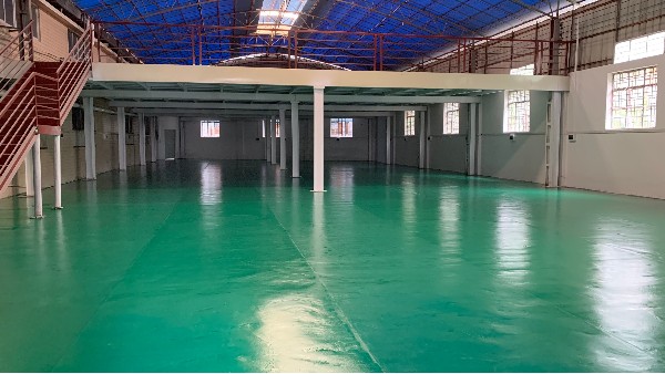 南方智造照明灯饰有限公司选用地卫士环氧地坪漆工程