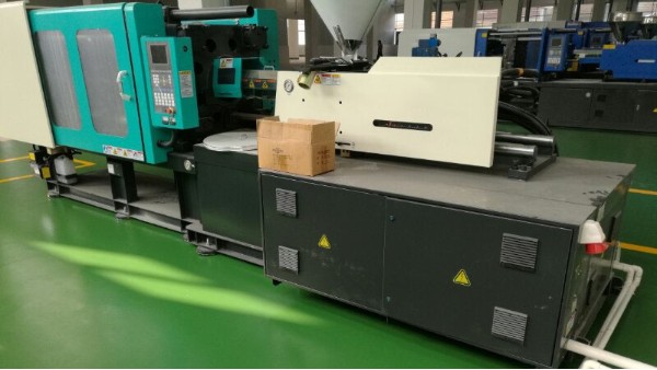 佛山市长拓包装科技有限公司选用地卫士环氧地坪漆工程