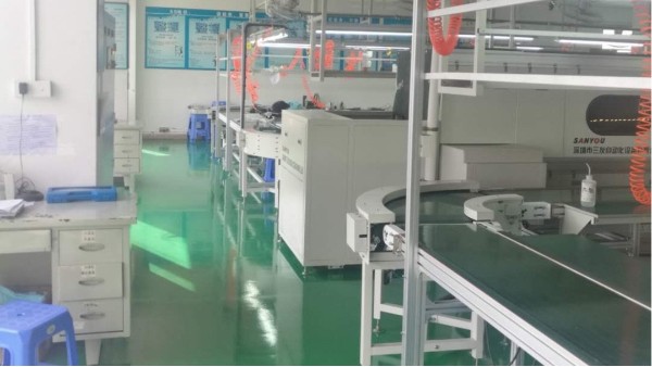 佛山兰晶照明电器有限公司选用地卫士防静电环氧地坪